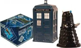 Dalek vs TARDIS Salt & Pepper Shakers