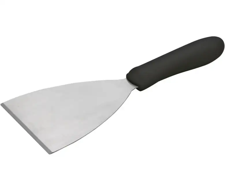 Scraper with Polypropylene Handle 4-7/8 x 4in Black