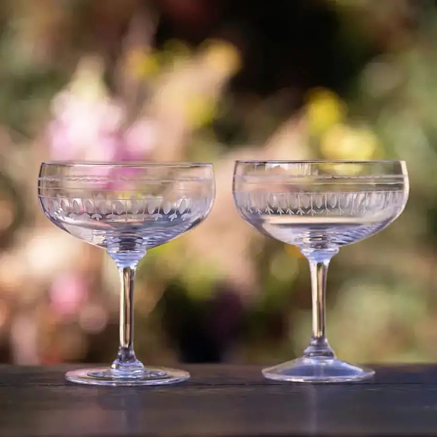 Crystal Coupes with Oval Design | Set of 4